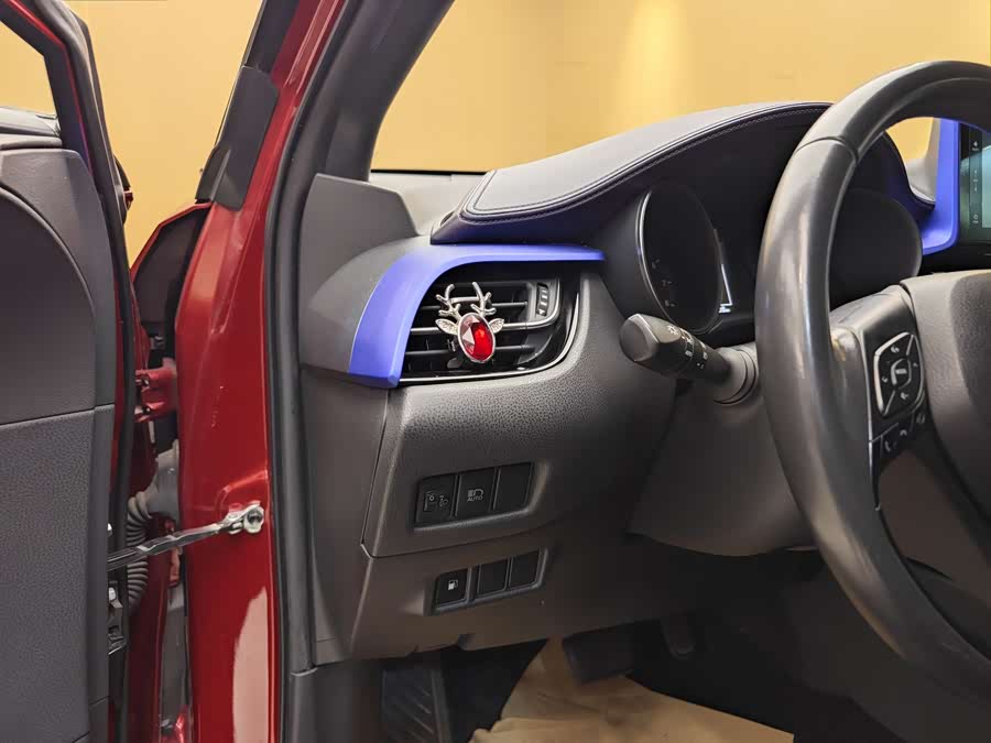 Toyota Izoa 2018 car image #12