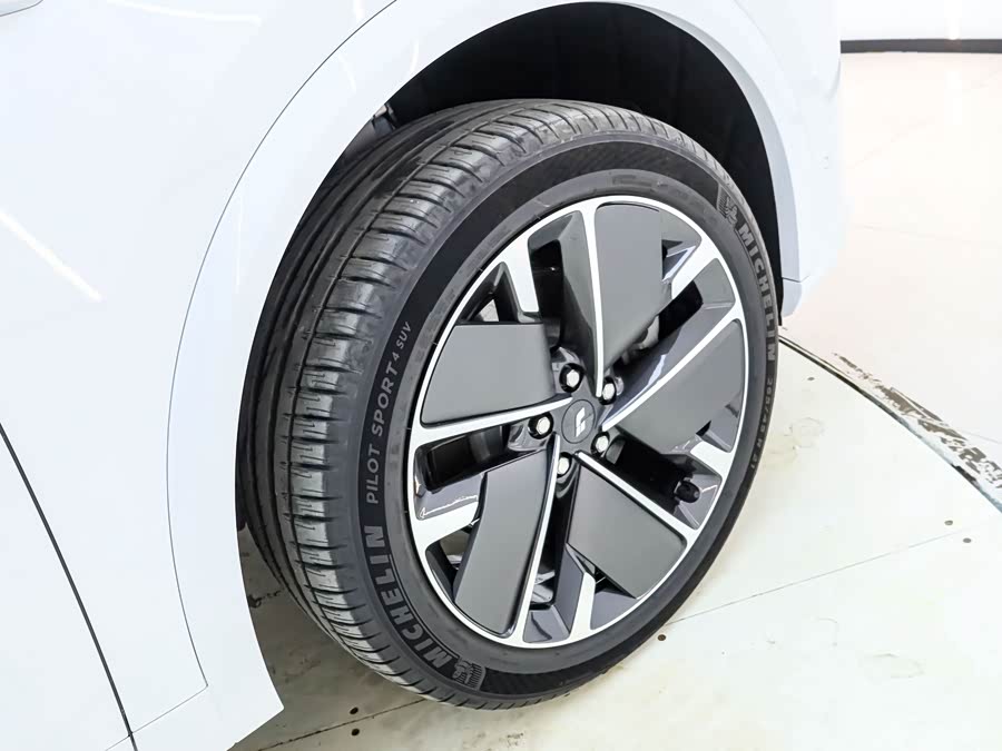 理想汽车 理想L7 2025 汽车图片 #12