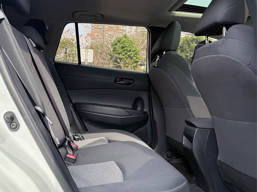 Toyota Frontlander 2022 car image #12