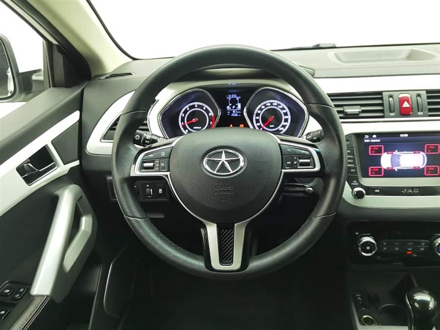 JAC 2016 imagem de carro #12