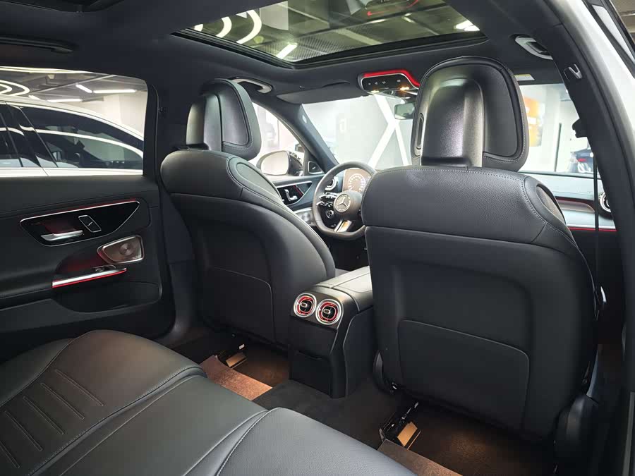 Mercedes-Benz C Class 2024 car image #12