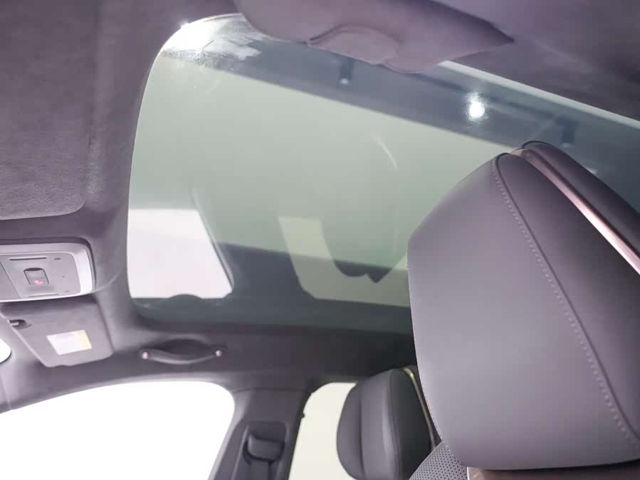 Zeekr X 2024 immagine di auto #12