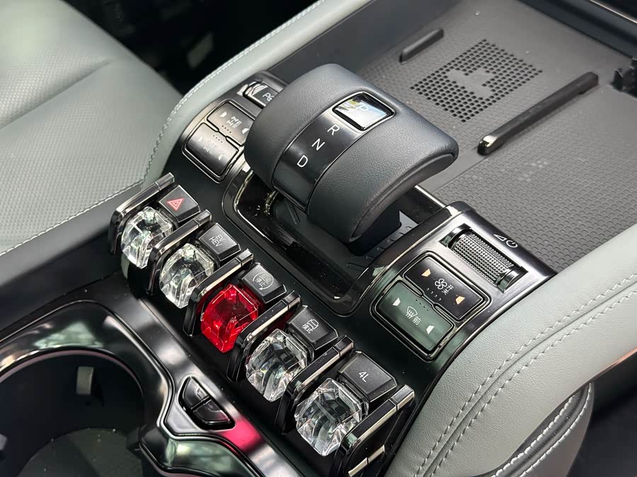 FangChengBao Leopard 5 2024 car image #12