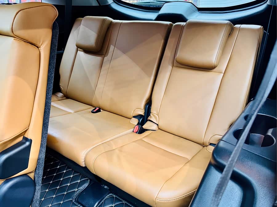 Toyota Highlander 2020 car image #12