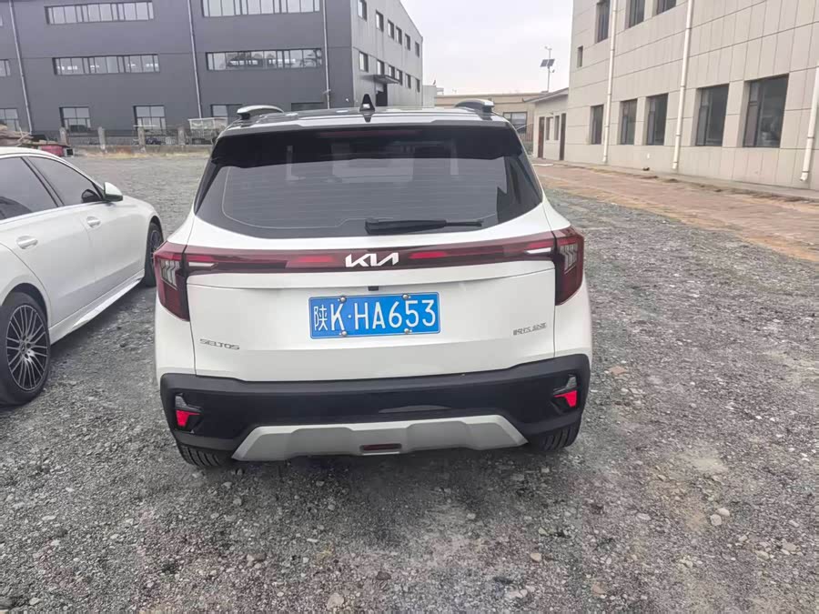 起亚 赛图斯 2023 汽车图片 #12