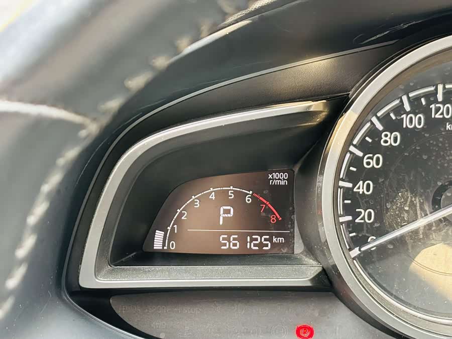 Mazda CX-4 2019 immagine di auto #12