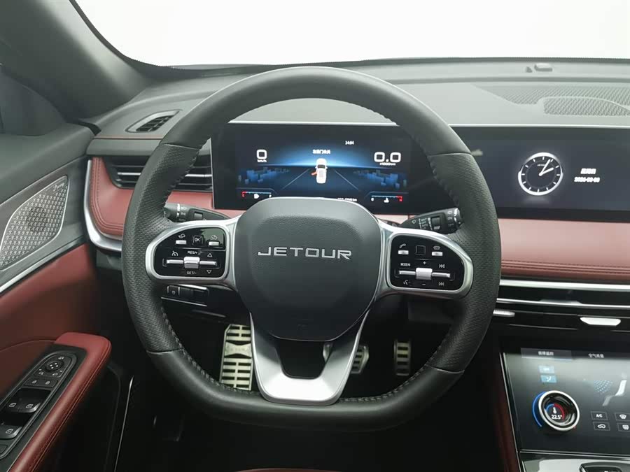 Jetour X70 PLUS 2023 car image #12