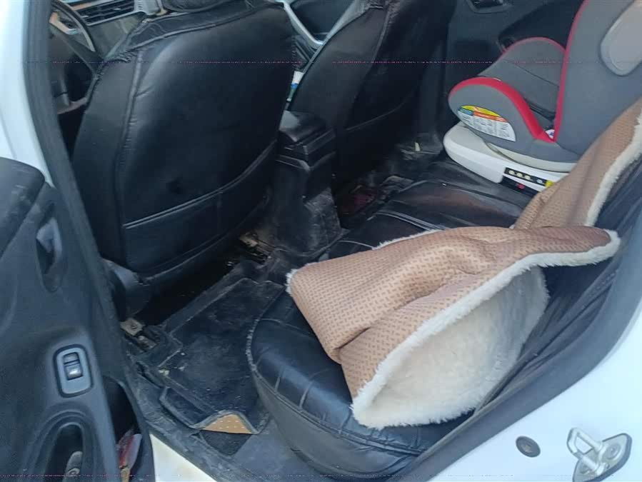 Citroen C-Elysée 2017 imagem de carro #12