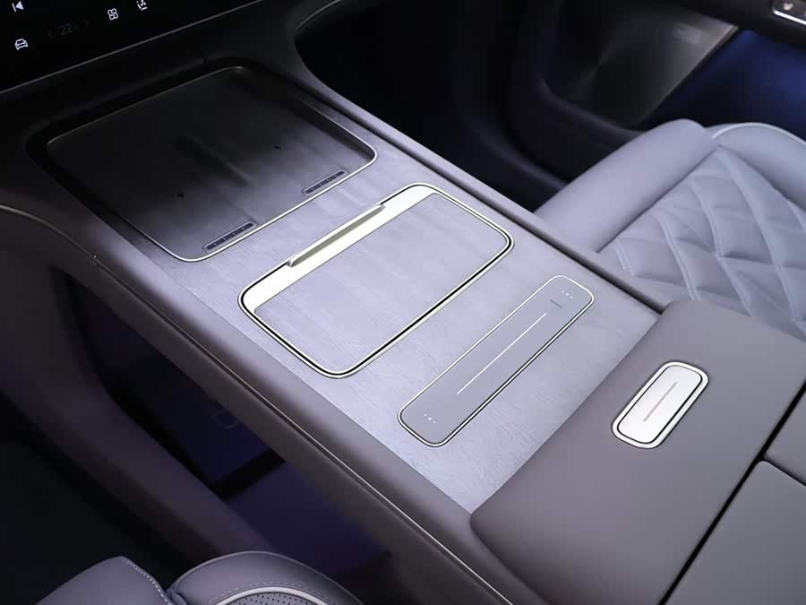 蔚来 蔚来ES8 2026 汽车图片 #12