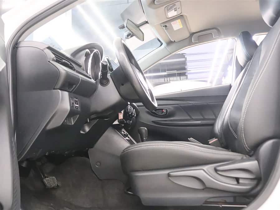 Toyota Yaris L Zhixiang 2020 immagine di auto #12