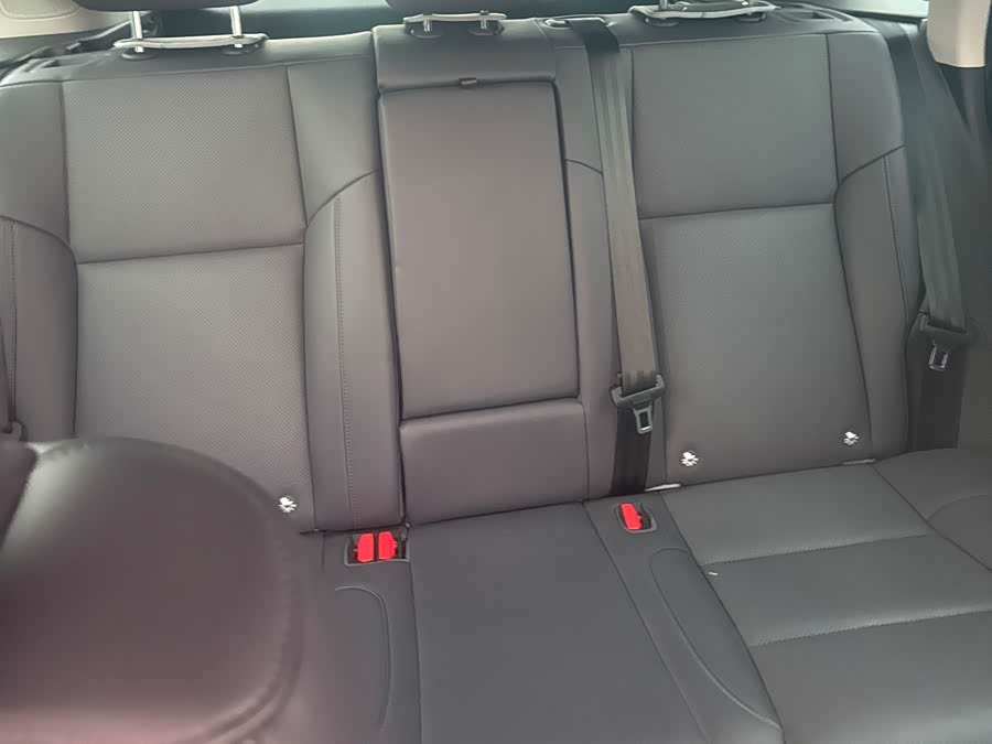 零跑汽车 零跑C10 2025 汽车图片 #12