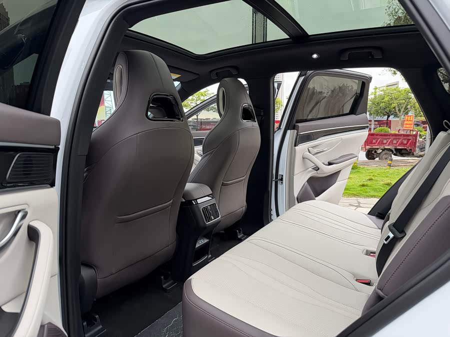 BYD Song Plus New Energy 2025 car image #12