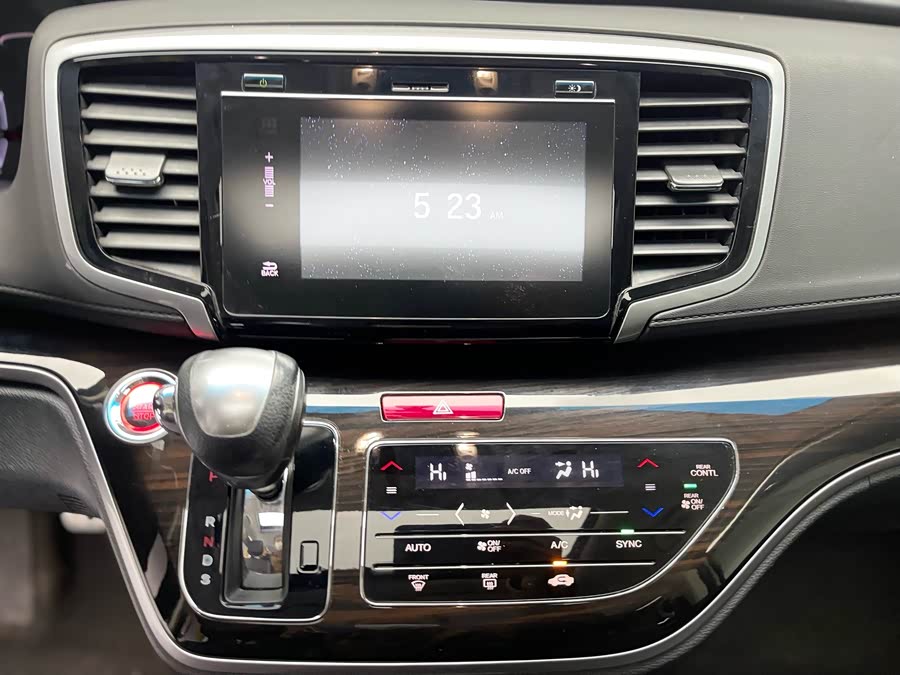 Honda ODYSSEY 2018 car image #12