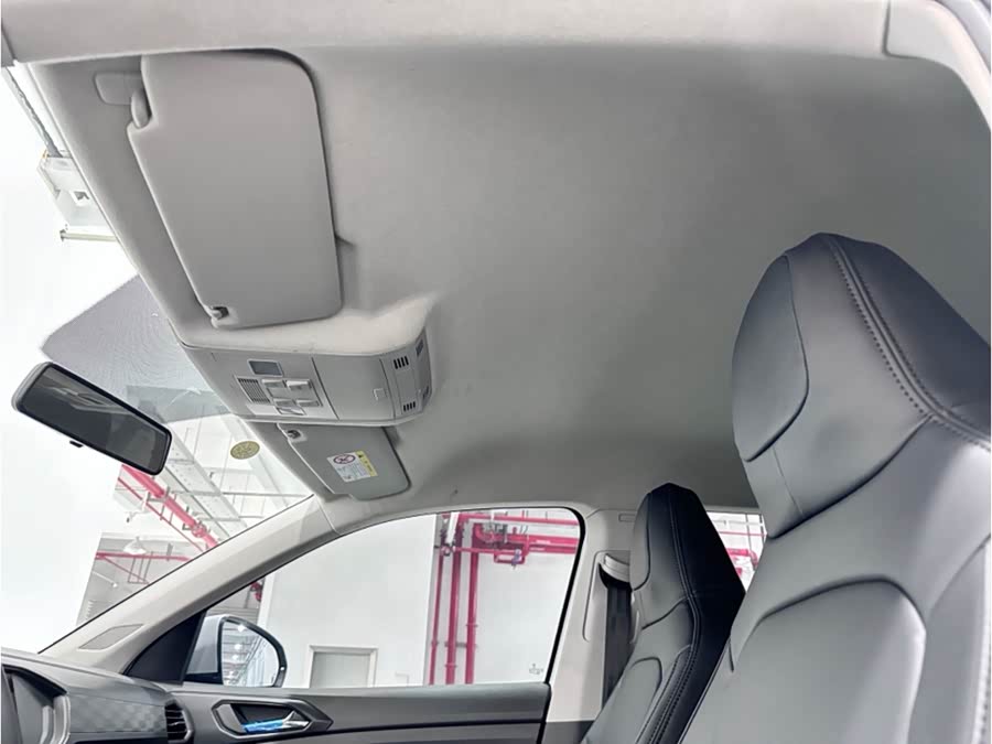 Volkswagen T-Cross 2023 car image #12