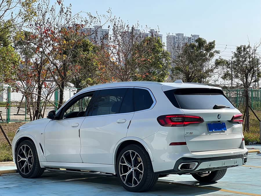 BMW X5 2023 صورة سيارة #12