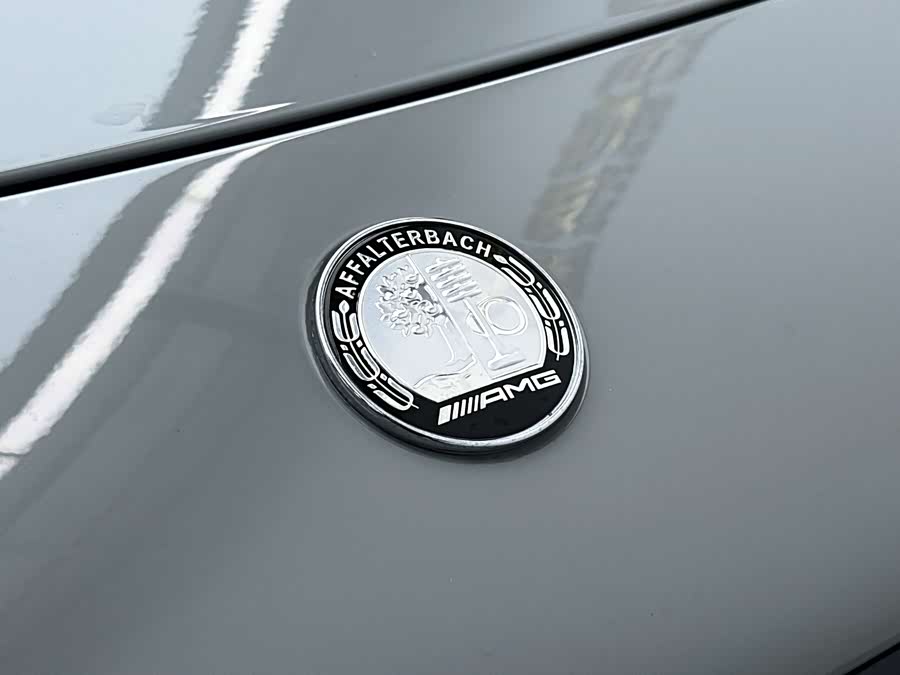 Mercedes-Benz 2025 car image #12