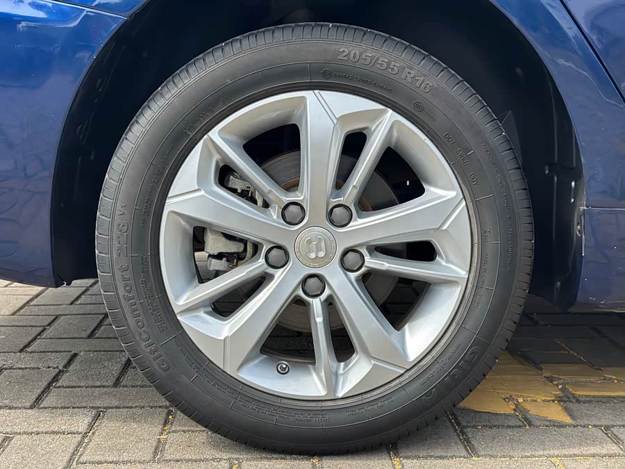 GEELY Emgrand GL 2020 car image #12