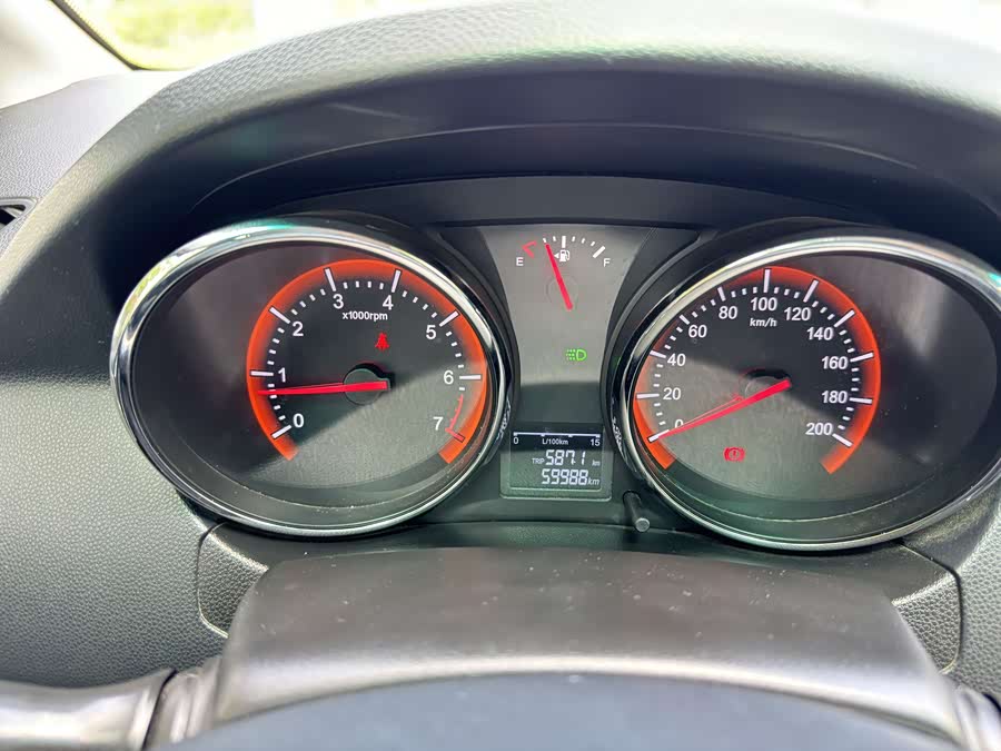 凯翼 凯翼C3R 2015 汽车图片 #12