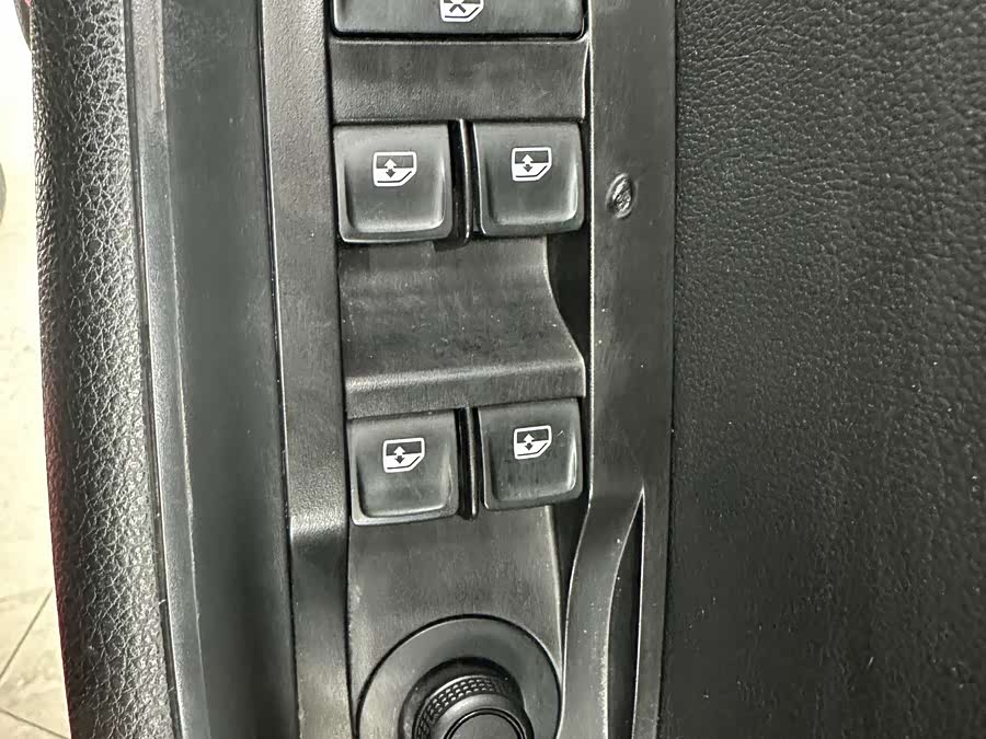 Skoda Kamiq 2023 изображение автомобиля #12