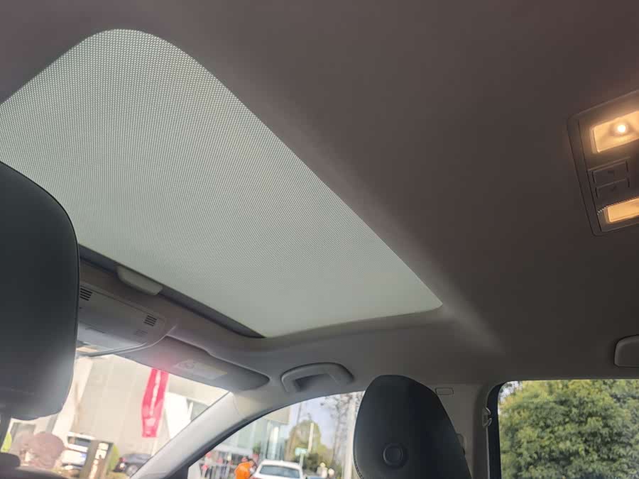 Volkswagen Golf 2015 car image #12