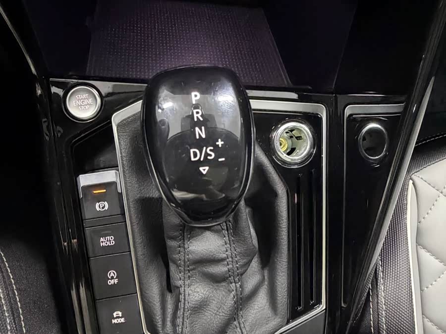 Volkswagen Tayron 2023 car image #12