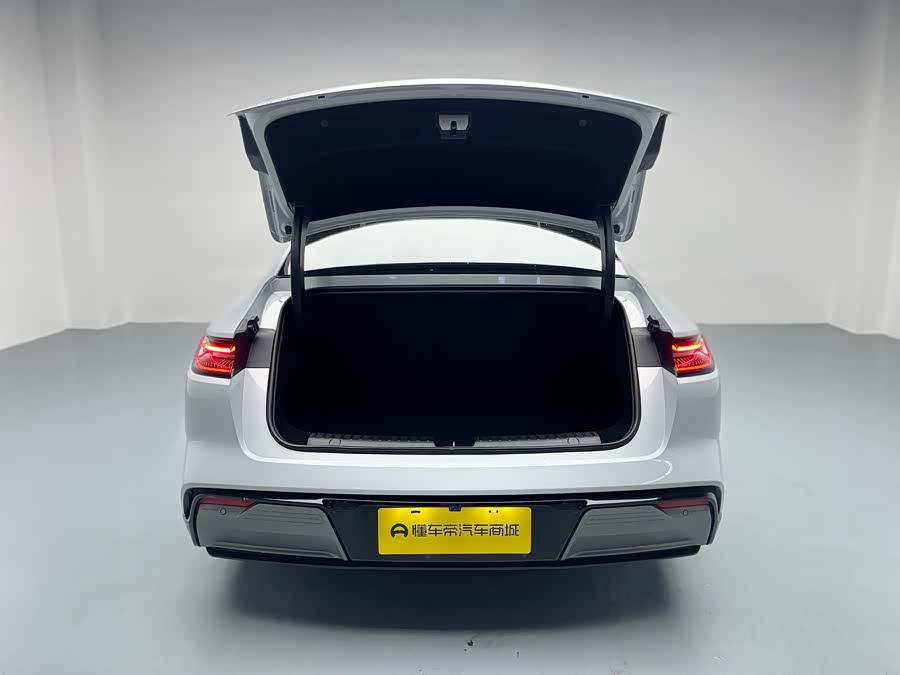 GEELY 2024 car image #12