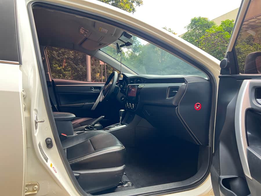 Toyota Corolla 2017 #12 Toyota Corolla 2017 car image #12