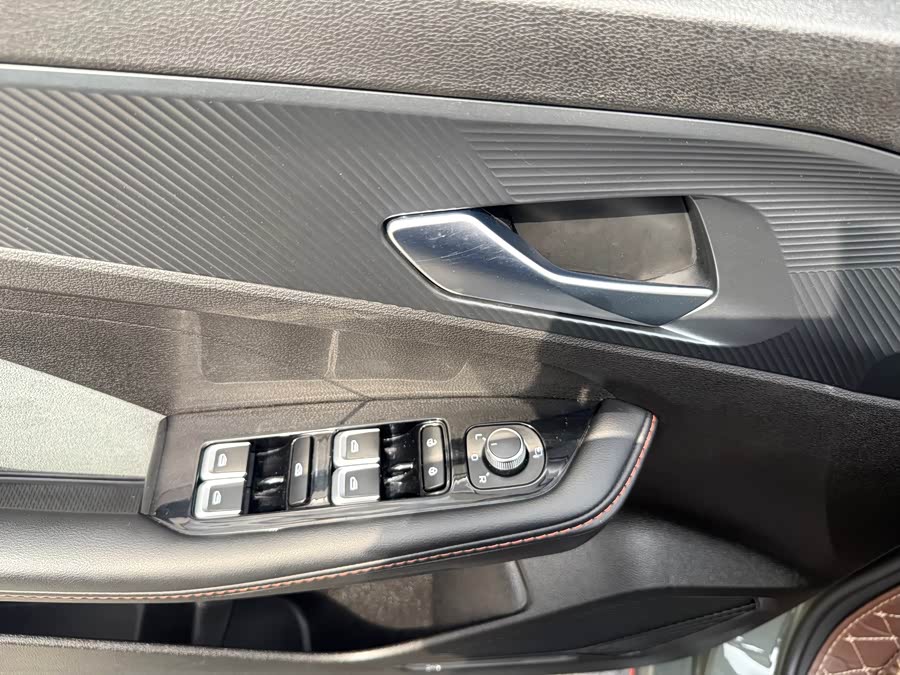 GEELY 2022 #12 GEELY 2022 immagine di auto #12
