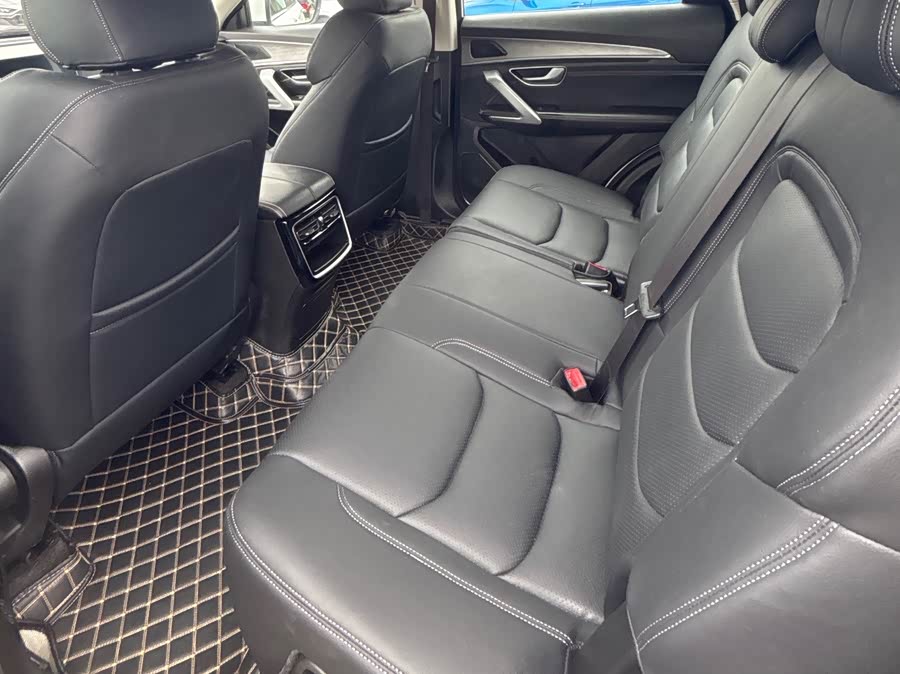 Jetour X70 PLUS 2021 car image #12