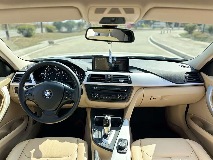 BMW 3 Series (Imported) 2012 immagine di auto #12