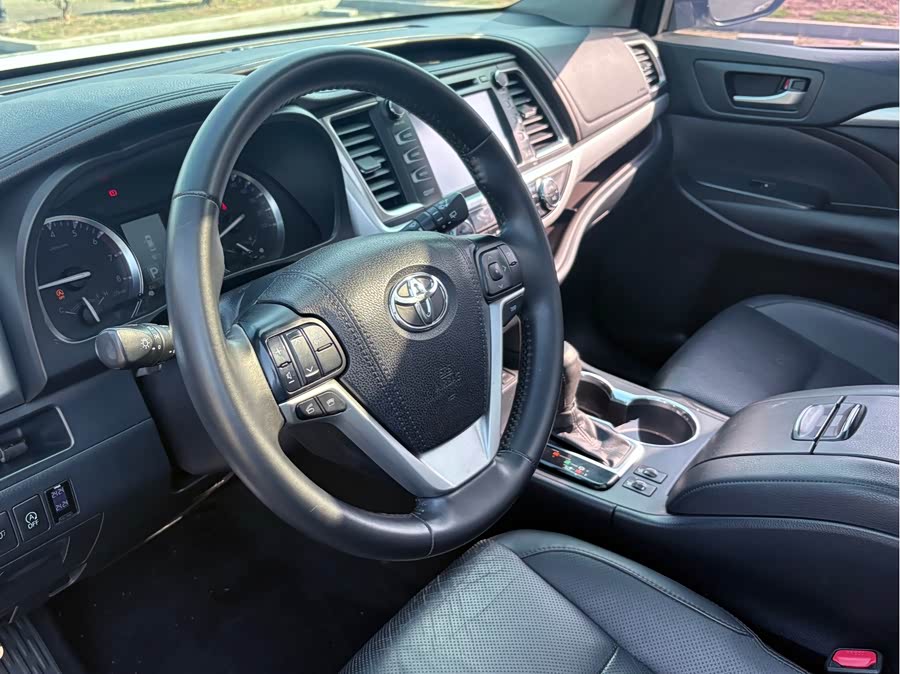 Toyota Highlander 2015 image de voiture #12