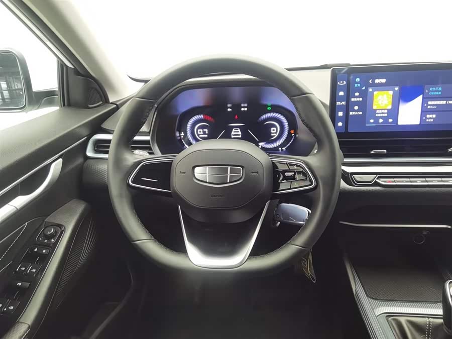 GEELY Emgrand 2025 car image #12