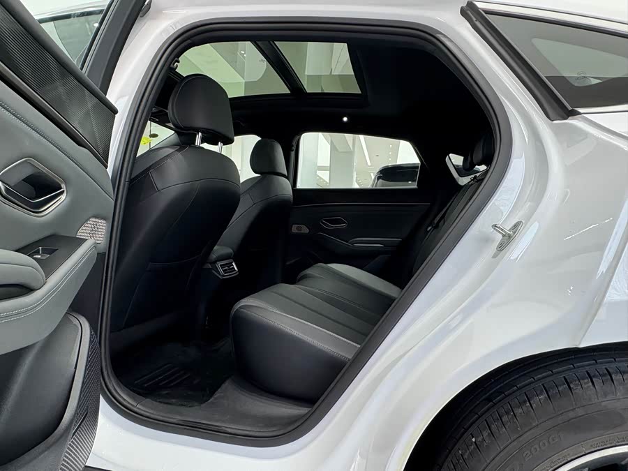 BYD Qin L 2025 car image #12