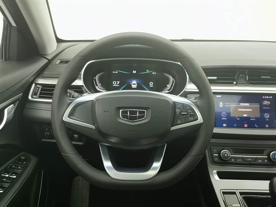 GEELY Emgrand 2019 car image #12