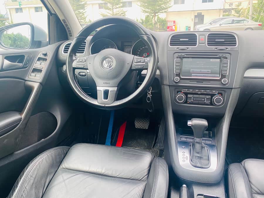 Volkswagen Golf 2010 #12 Volkswagen Golf 2010 car image #12