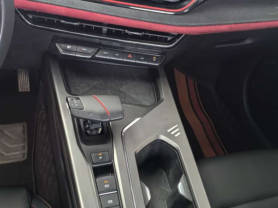 Changan X5 PLUS 2024 car image #12