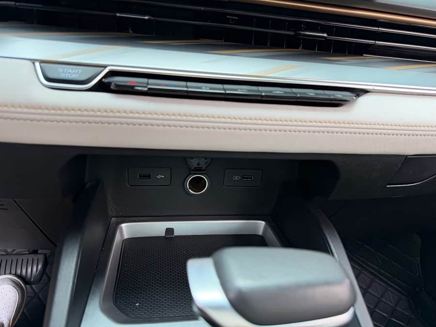 GEELY Emgrand L 2021 صورة سيارة #12