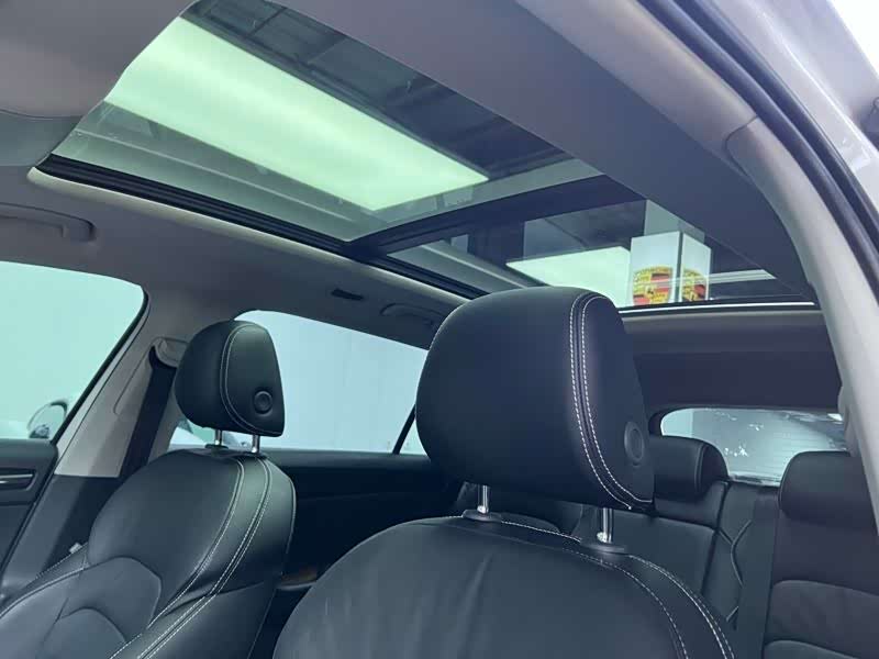 Skoda Kodiaq 2018 imagem de carro #12