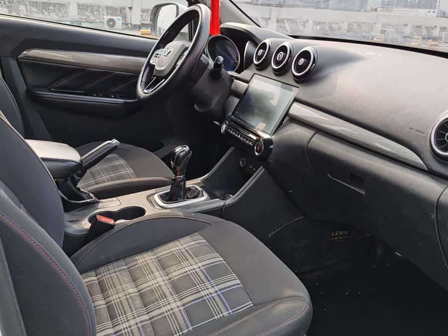 凯翼 凯翼V3 2016 汽车图片 #12