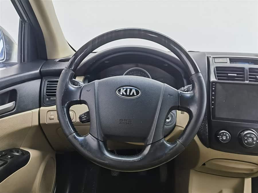 Kia Sportage 2015 immagine di auto #12