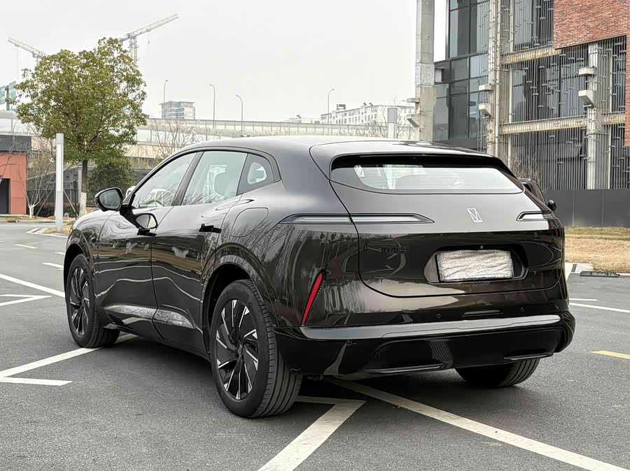 Avatr 07 2025 car image #12