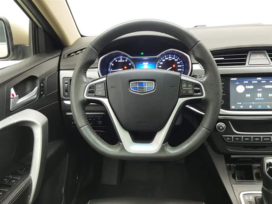 GEELY Emgrand 2017 car image #12