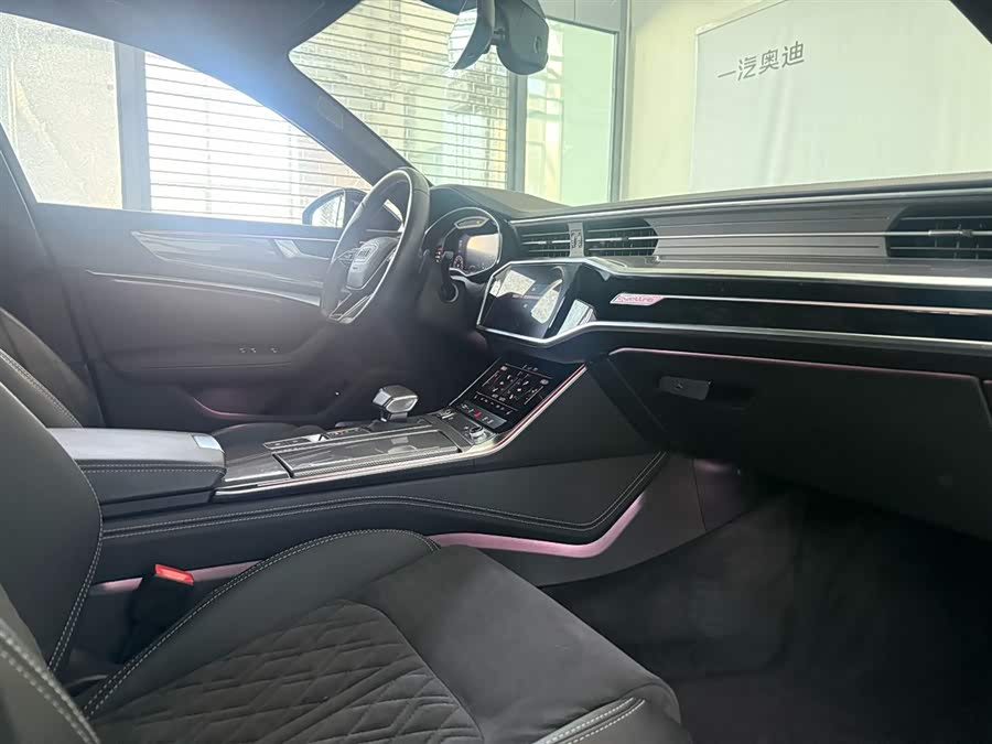 Audi A6L 2020 imagem de carro #12