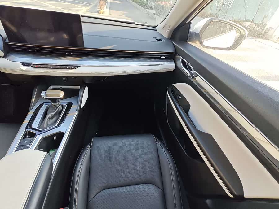 GEELY Emgrand L 2021 imagem de carro #12