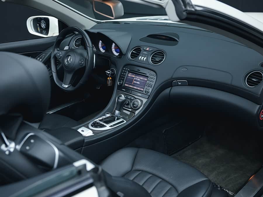 Mercedes-Benz SL AMG 2009 car image #12