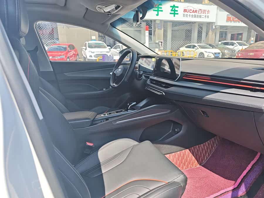 GEELY Binray 2022 immagine di auto #12