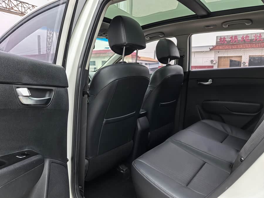 起亚 KX3傲跑 2016 汽车图片 #12