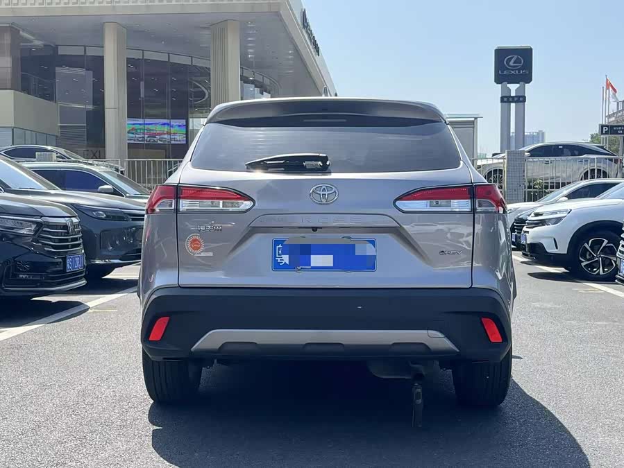 Toyota Corolla Cross 2024 immagine di auto #12