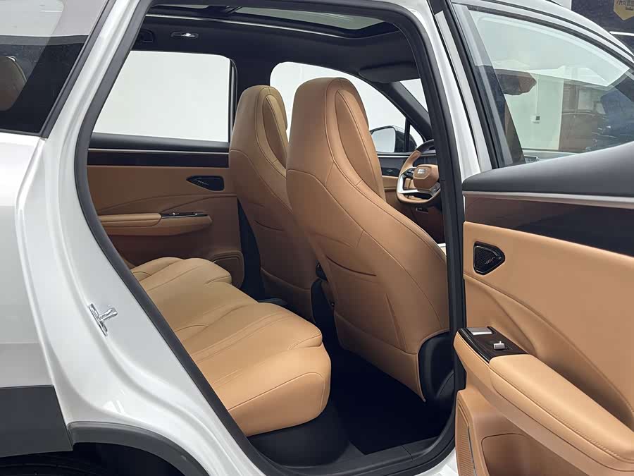 吉利汽车 银河L7 2025 汽车图片 #12