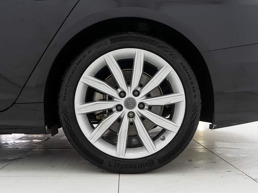 Audi A6L 2020 imagem de carro #12